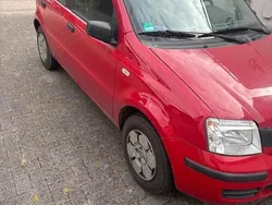 Rot Gebraucht 2009 Fiat Panda Kleinwagen | 1.250 €