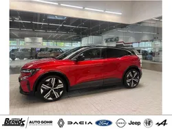 Dezirrot metallic, dach black Gebraucht 2022 Renault Mégane Iconic Limousine | 25.780 € (Guter Preis)