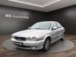 Grau Gebraucht 2001 Jaguar X-type Limousine | 1.990 € (Fairer Preis)