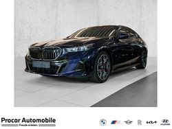 Blau Neu 2025 BMW i5 M Sport Limousine | 63.980 € (Superpreis)