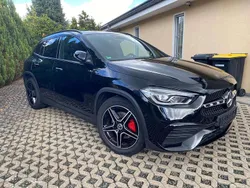 Schwarz Gebraucht 2020 Mercedes GLA220 AMG line SUV | 34.900 € (Etwas zu teuer)