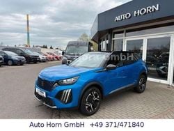 Blau Gebraucht 2024 Peugeot 2008 GT SUV | 19.870 € (Guter Preis)