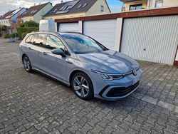 Grau Gebraucht 2022 VW Golf VIII R-line Kombi | 26.500 € (Fairer Preis)