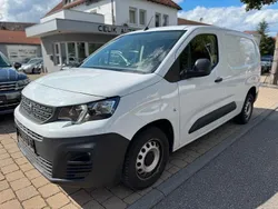 Weiß Gebraucht 2022 Peugeot Partner Premium Van / Kleinbus | 16.490 € (Fairer Preis)