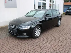 Schwarz Gebraucht 2015 Audi A4 Attraction Kombi | 9.000 € (Superpreis)