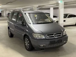Grau Gebraucht 2005 Opel Zafira Njoy Van / Kleinbus | 1.999 € (Fairer Preis)