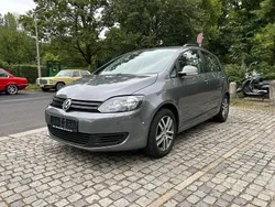 Grau Gebraucht 2009 VW Golf Plus Cross Comfortline Van / Kleinbus | 9.800 € (Etwas zu teuer)