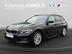 Schwarz ii Gebraucht 2022 BMW 318 Kombi | 21.220 € (Guter Preis)