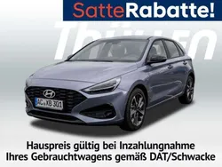 Blau Neu 2024 Hyundai i30 Advantage Limousine | 23.980 € (Guter Preis)