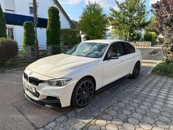 Weiß Gebraucht 2018 BMW 320 M Performance Limousine | 24.490 € (Fairer Preis)