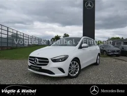 Weiß Gebraucht 2022 Mercedes B180 Progressive Van / Kleinbus | 26.550 € (Fairer Preis)
