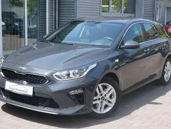 Pentametal met. Gebraucht 2020 Kia Ceed Vision Limousine | 18.370 € (Fairer Preis)