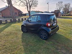 Schwarz Gebraucht 2019 Smart ForTwo Coupé Passion Kleinwagen | 13.999 € (Teuer)
