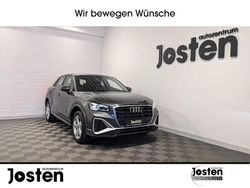Grau Gebraucht 2025 Audi Q2 S-Line SUV | 32.490 € (Fairer Preis)