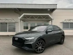Grau Gebraucht 2018 Audi Q8 S-Line SUV | 52.500 € (Guter Preis)