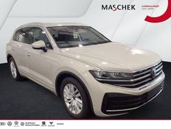 Beige Gebraucht 2025 VW Touareg Elegance SUV | 54.330 € (Guter Preis)