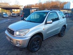 Silber Gebraucht 2002 Toyota RAV4 SUV | 3.900 € (Guter Preis)