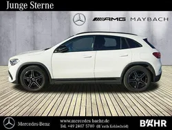 Gebraucht 2020 Mercedes GLA200 SUV | 29.950 € (Teuer)