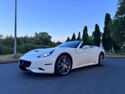 Weiß Gebraucht 2009 Ferrari California Cabrio | 78.550 €