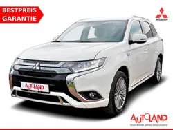 Weiß Gebraucht 2020 Mitsubishi Outlander P-HEV SUV | 23.950 € (Fairer Preis)