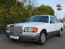 Weiß Gebraucht 1987 Mercedes S260 SE Limousine | 5.900 €