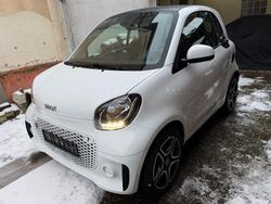Weiß Gebraucht 2020 Smart ForTwo Coupé Coupé | 9.500 € (Fairer Preis)