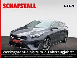 Grau ((h8g) pentametal met.) Gebraucht 2024 Kia ProCeed GT-Line Kleinwagen | 26.979 € (Superpreis)