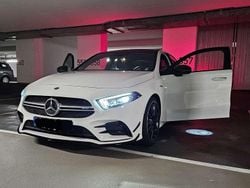 Weiß Gebraucht 2021 Mercedes A35 AMG AMG Limousine | 50.000 €