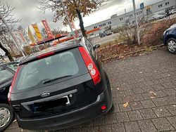 Schwarz Gebraucht 2007 Ford Fiesta Limousine | 1.500 € (Fairer Preis)