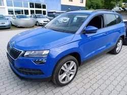 Blau Gebraucht 2022 Skoda Karoq Style SUV | 15.989 €