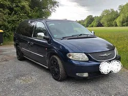 Blau Gebraucht 2004 Chrysler Grand Voyager Van / Kleinbus | 1.500 € (Teuer)