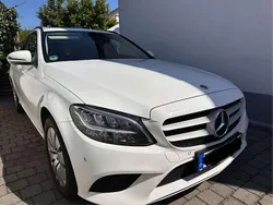 Weiß Gebraucht 2021 Mercedes C180 Kombi | 17.900 € (Guter Preis)