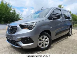 Grau Gebraucht 2023 Opel Combo Life Van / Kleinbus | 25.950 € (Fairer Preis)