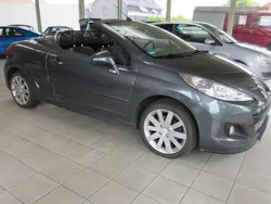 Grau Gebraucht 2013 Peugeot 207 CC Cabrio | 5.900 € (Teuer)