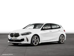 Weiß Gebraucht 2024 BMW M135 Kleinwagen | 41.827 € (Fairer Preis)