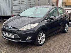 Schwarz Gebraucht 2010 Ford Fiesta Titanium Limousine | 2.999 € (Fairer Preis)