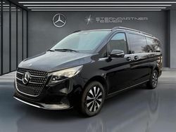 Obsidianschwarz metallic Gebraucht 2024 Mercedes V300 Avantgarde Van / Kleinbus | 69.640 € (Guter Preis)