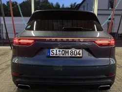 Blau Gebraucht 2018 Porsche Cayenne SUV | 55.000 €