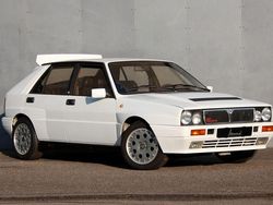 Weiß Gebraucht 1989 Lancia Delta Limousine | 32.500 €