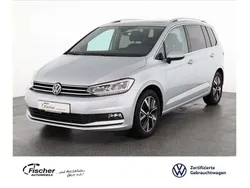 Silber Gebraucht 2022 VW Touran Highline Van / Kleinbus | 35.980 € (Etwas zu teuer)