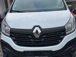 Weiß Gebraucht 2018 Renault Trafic Komfort Van | 6.400 € (Fairer Preis)