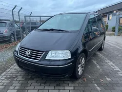 Schwarz Gebraucht 2006 VW Sharan Trendline Van / Kleinbus | 3.900 € (Fairer Preis)