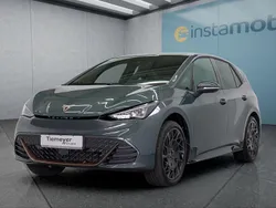 Grün Neu 2025 Cupra Born VZ2 Kleinwagen | 56.049 € (Teuer)
