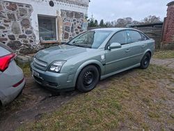Grün Gebraucht 2003 Opel Vectra GTS Limousine | 1.500 € (Guter Preis)
