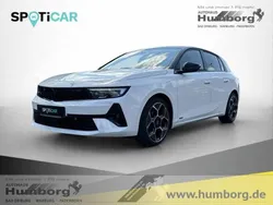 Weiss Gebraucht 2022 Opel Astra Ultimate Limousine | 20.770 € (Fairer Preis)