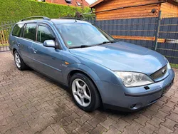 Grau Gebraucht 2001 Ford Mondeo Kombi | 999 € (Fairer Preis)