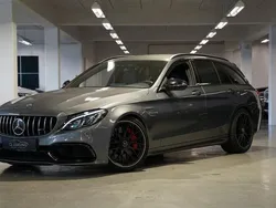 Grau Gebraucht 2017 Mercedes C63S AMG AMG Limousine | 49.385 € (Fairer Preis)