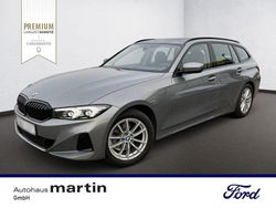 Grau Gebraucht 2023 BMW 318 Comfort Edition Limousine | 30.990 € (Guter Preis)