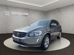 Blau Gebraucht 2016 Volvo XC60 Momentum SUV | 18.999 € (Superpreis)