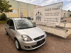 Silber Gebraucht 2008 Ford Fiesta Style Kleinwagen | 2.500 € (Fairer Preis)